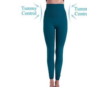 TURQUOISE HOMMA COMPRESSION LEGGINGS SIZE LARGE